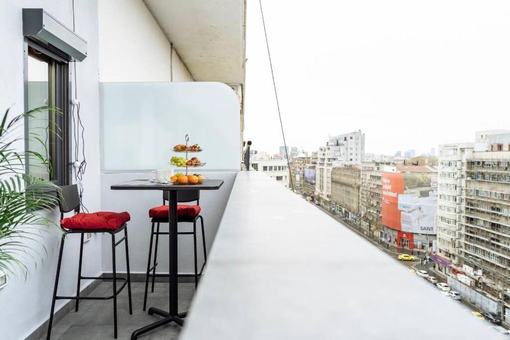Amazing City View - Terrace+Netflix - City Center Bucureşti Exterior foto
