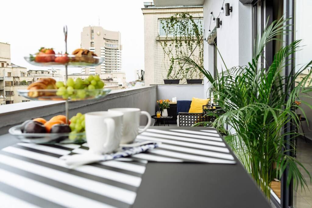 Amazing City View - Terrace+Netflix - City Center Bucureşti Exterior foto