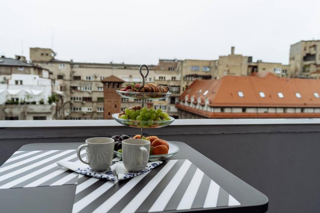 Amazing City View - Terrace+Netflix - City Center Bucureşti Exterior foto