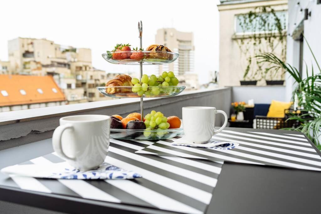 Amazing City View - Terrace+Netflix - City Center Bucureşti Exterior foto
